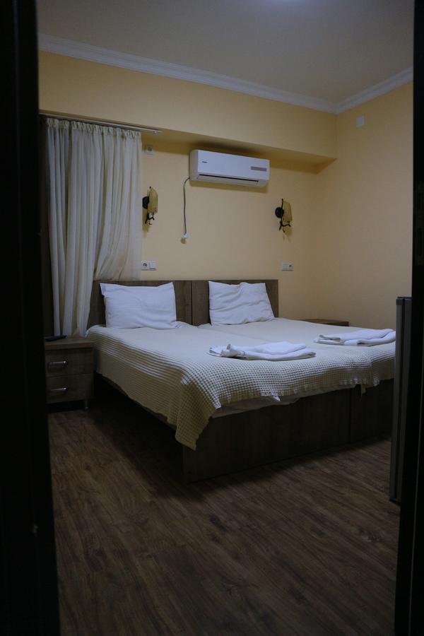 Batusihotel Батуми Экстерьер фото