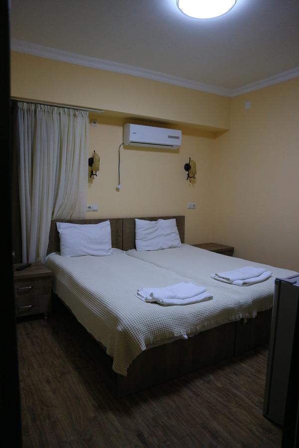 Batusihotel Батуми Экстерьер фото