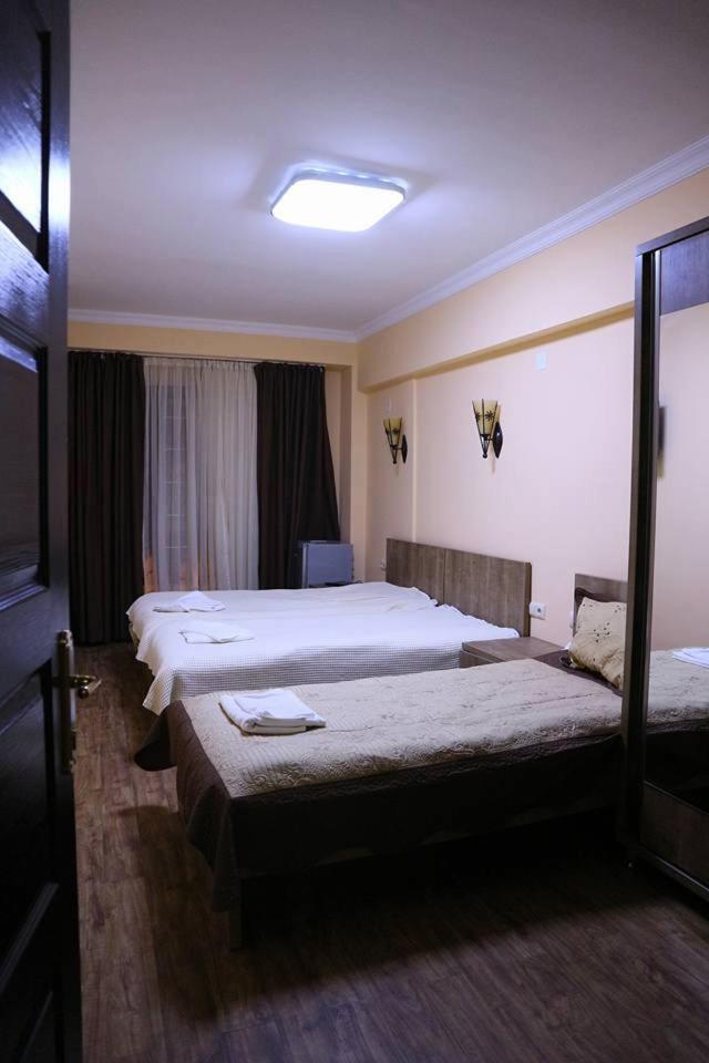 Batusihotel Батуми Экстерьер фото