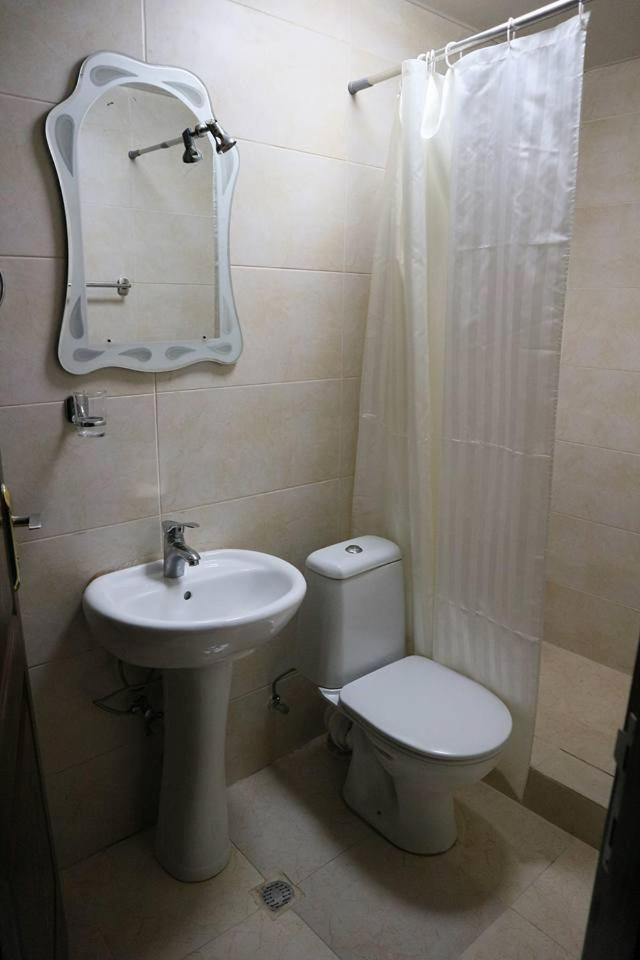 Batusihotel Батуми Экстерьер фото